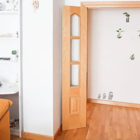 Housingleon- Casa Oliva Con Garaje Apartamento León